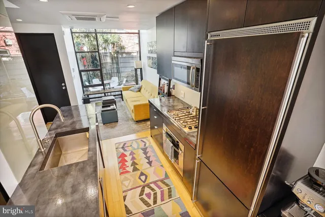 $895,000 | 978 Florida Avenue Northwest, Washington, DC 20001