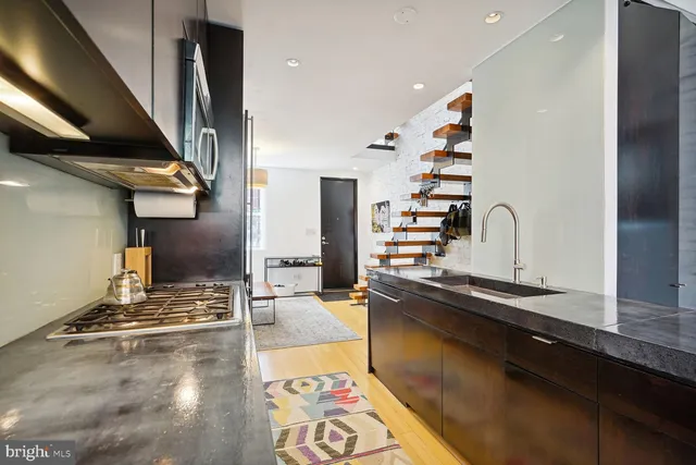 $895,000 | 978 Florida Avenue Northwest, Washington, DC 20001