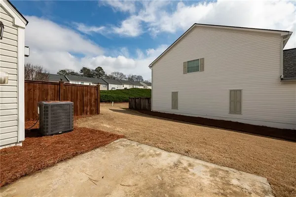 $2,050 | 278 Regent Square, Woodstock, GA 30188