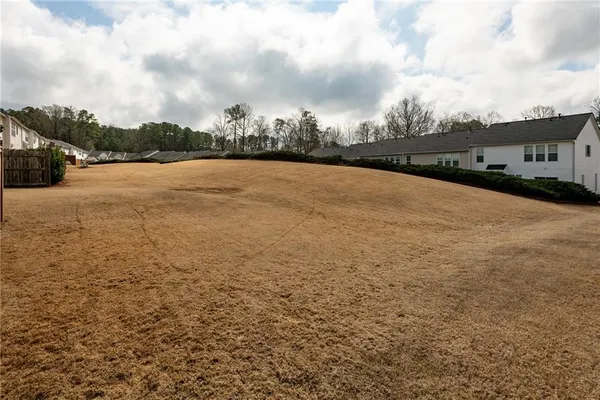 $2,050 | 278 Regent Square, Woodstock, GA 30188