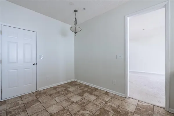 $2,050 | 278 Regent Square, Woodstock, GA 30188