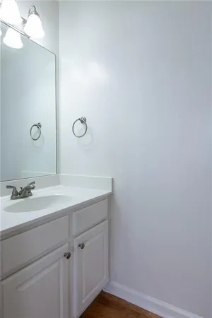 $2,050 | 278 Regent Square, Woodstock, GA 30188