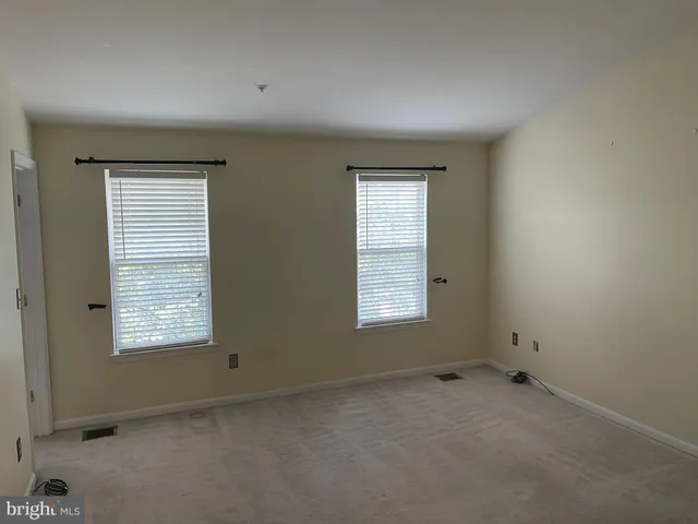 $2,750 | 1510 Northern Neck Drive, Unit 201, Vienna, VA 22182