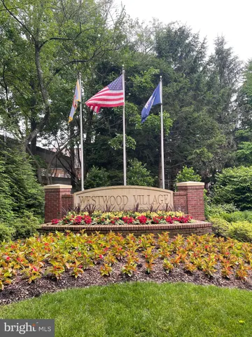 $2,750 | 1510 Northern Neck Drive, Unit 201, Vienna, VA 22182