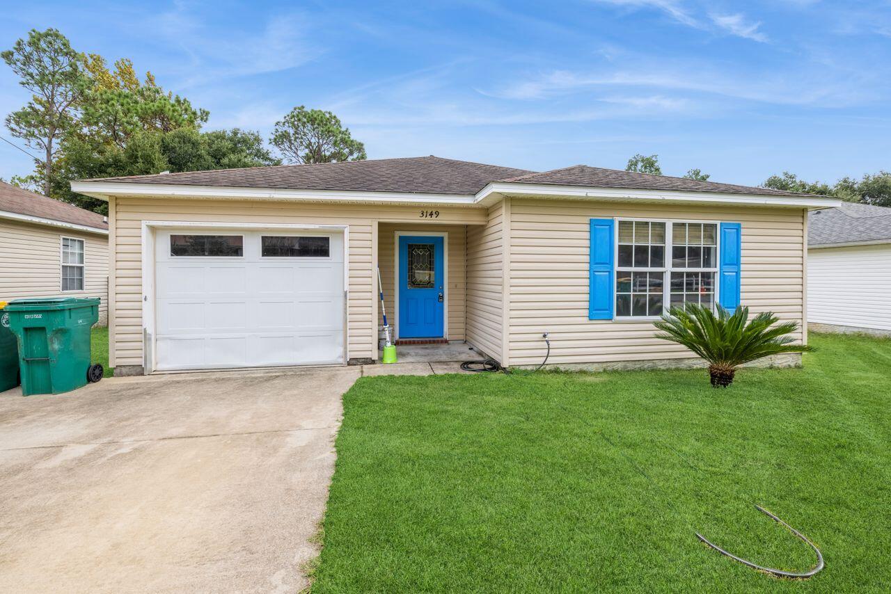 3149 Forrest Avenue Crestview, FL 32539 - Photo 3 of 35 03_3149ForrestAve_2005_HiRes
