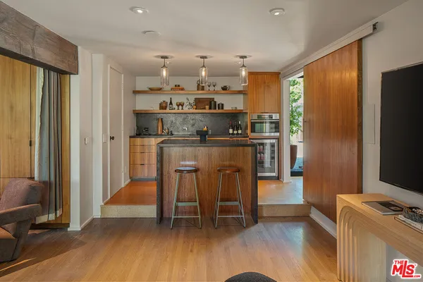 $3,600,000 | 12632 Sunset Boulevard, Los Angeles, CA 90049