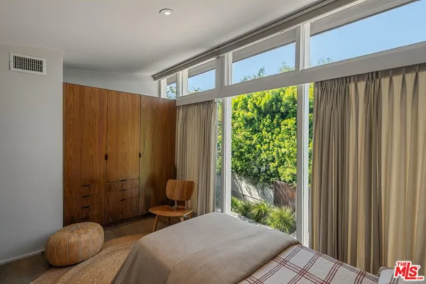$3,600,000 | 12632 Sunset Boulevard, Los Angeles, CA 90049