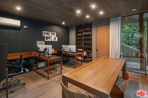 $3,600,000 | 12632 Sunset Boulevard, Los Angeles, CA 90049