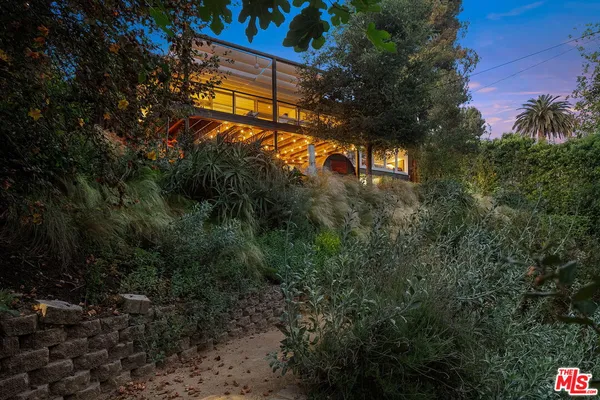 $3,600,000 | 12632 Sunset Boulevard, Los Angeles, CA 90049