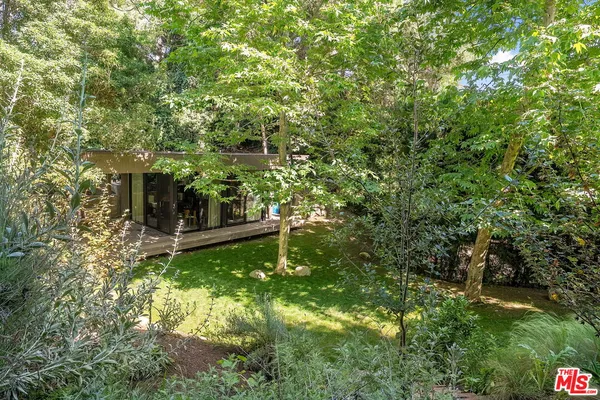 $3,600,000 | 12632 Sunset Boulevard, Los Angeles, CA 90049