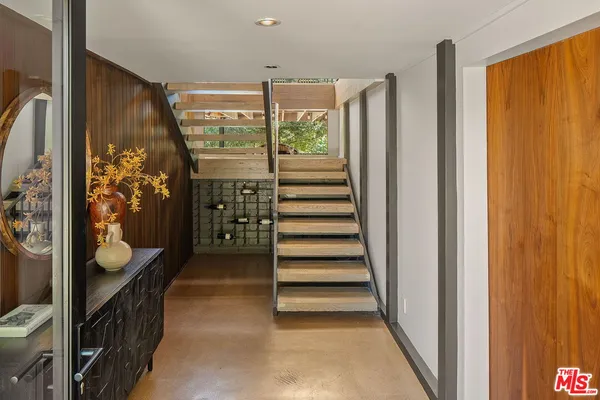$3,600,000 | 12632 Sunset Boulevard, Los Angeles, CA 90049