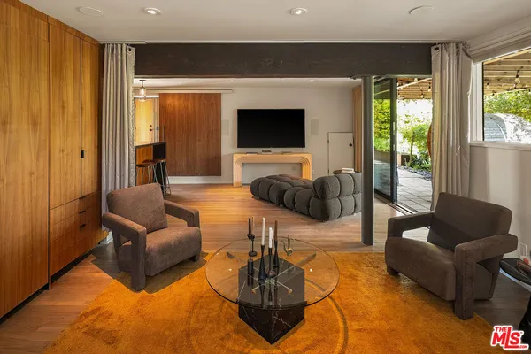 $3,600,000 | 12632 Sunset Boulevard, Los Angeles, CA 90049