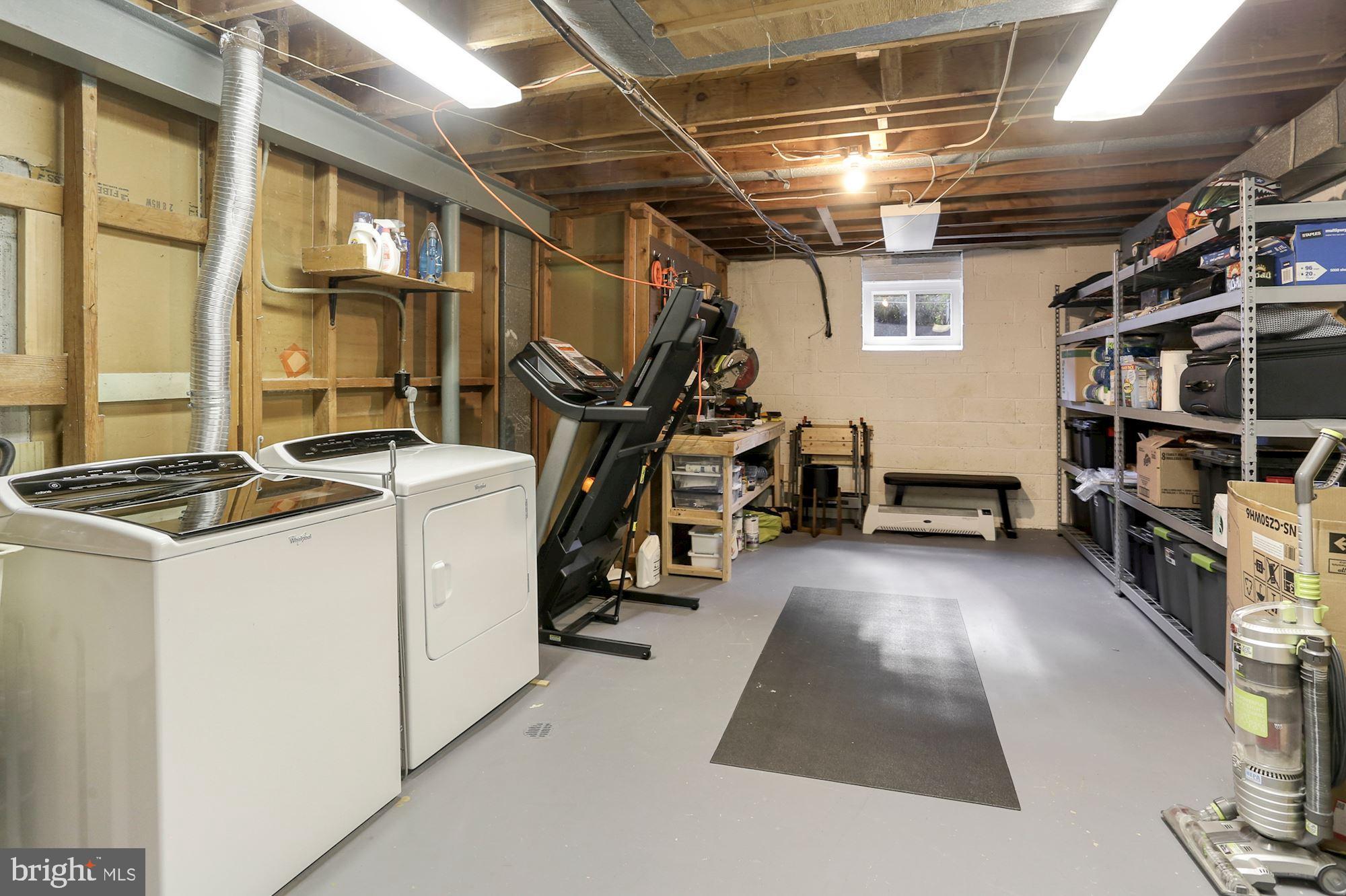 5619 Heming Avenue Springfield, VA 22151 - Photo 30 of 42 Utility Room