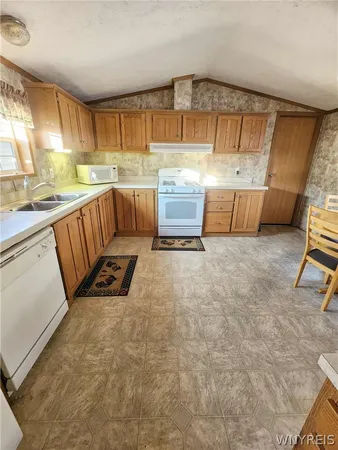 $129,900 | 123 Green Valley Estates, Great Valley, NY 14741