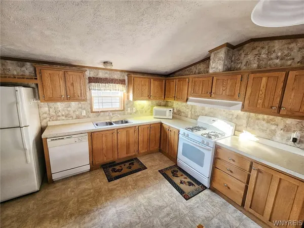 $129,900 | 123 Green Valley Estates, Great Valley, NY 14741