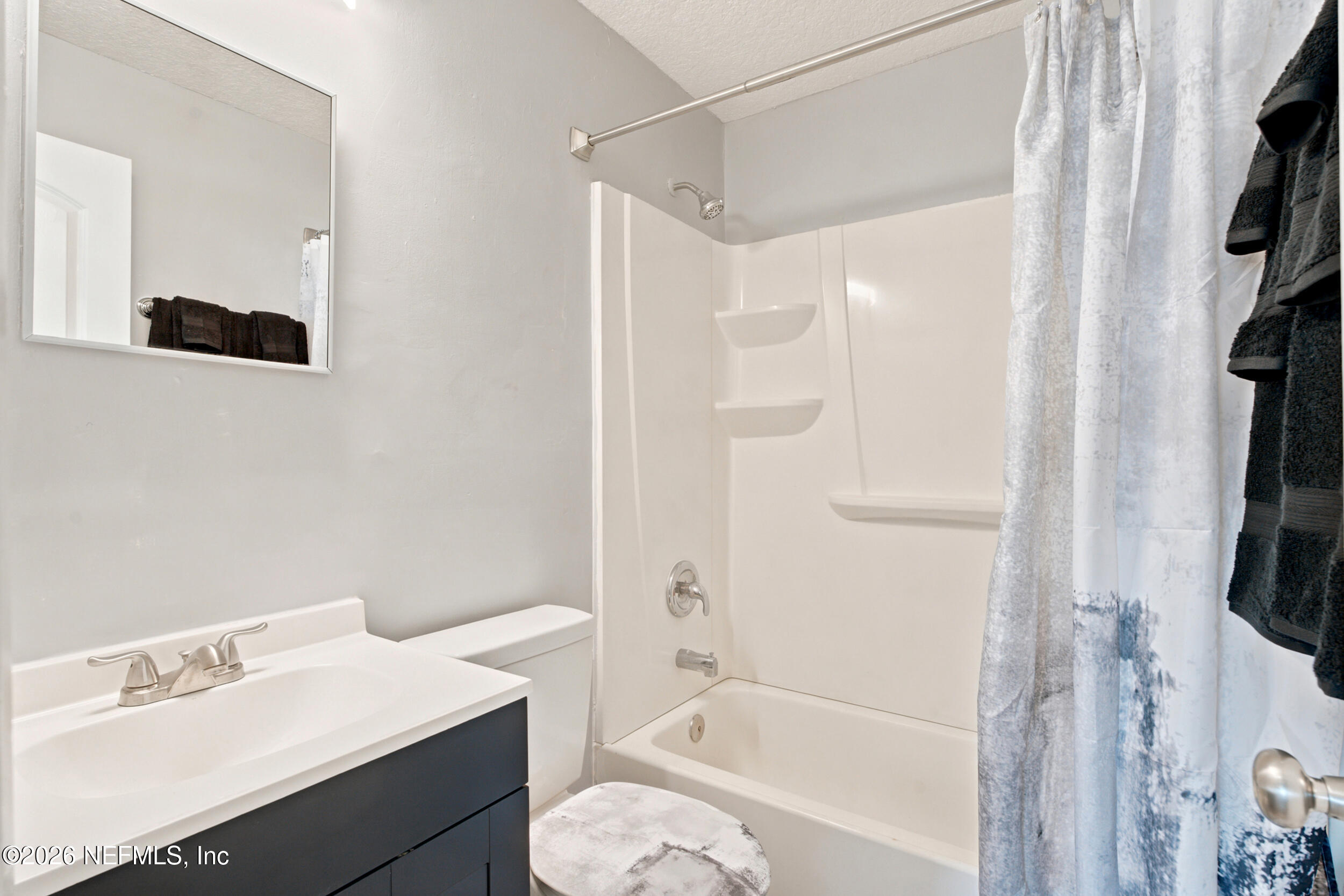 5032 Foxboro Road Jacksonville, FL 32208 - Photo 12 of 38 MAIN BATHROOM