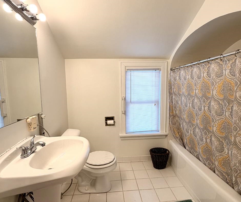 325 Warren Avenue Reedsburg, WI 53959 - Photo 35 of 75