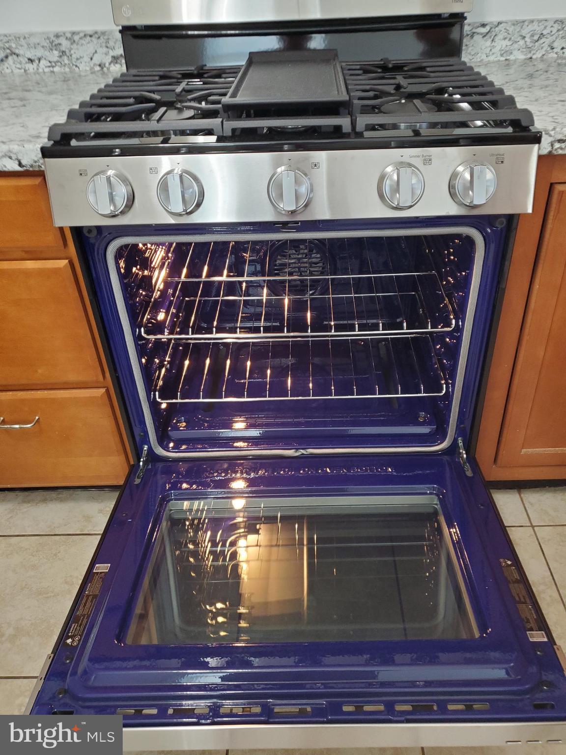 64 Riverside Road Essex, MD 21221 - Photo 15 of 30 Convection and Air Fryer with WIFI
