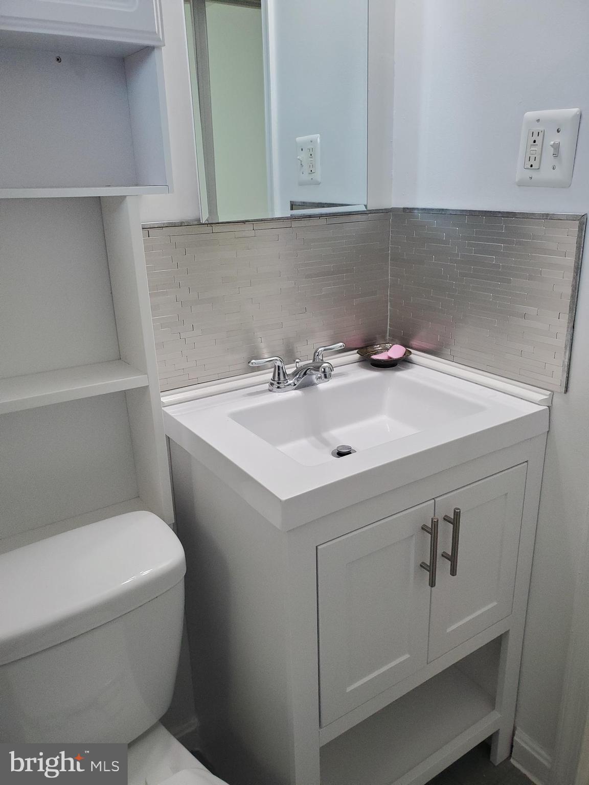 64 Riverside Road Essex, MD 21221 - Photo 20 of 30 Full Bath