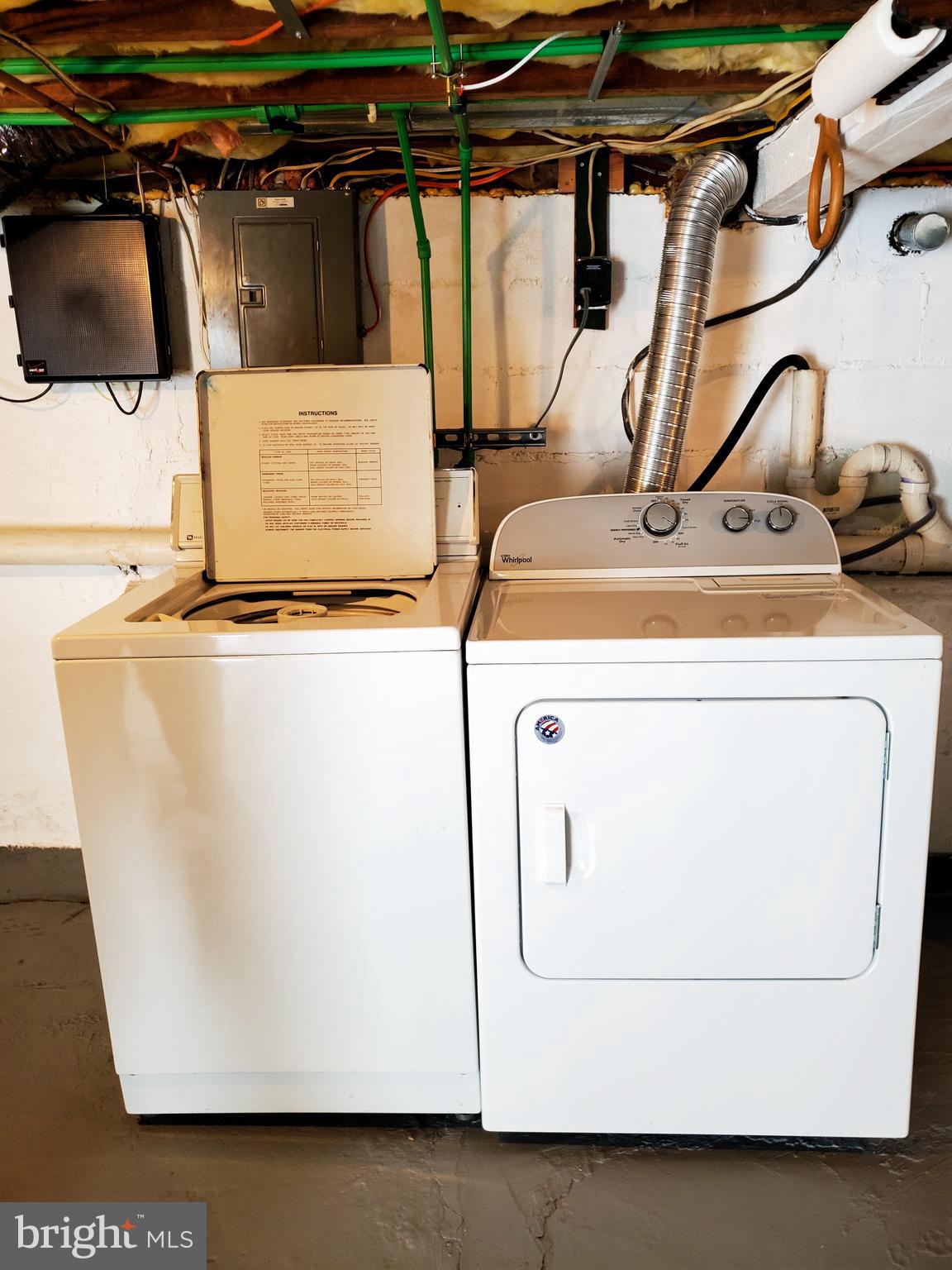 64 Riverside Road Essex, MD 21221 - Photo 29 of 30 Washer and Dryer