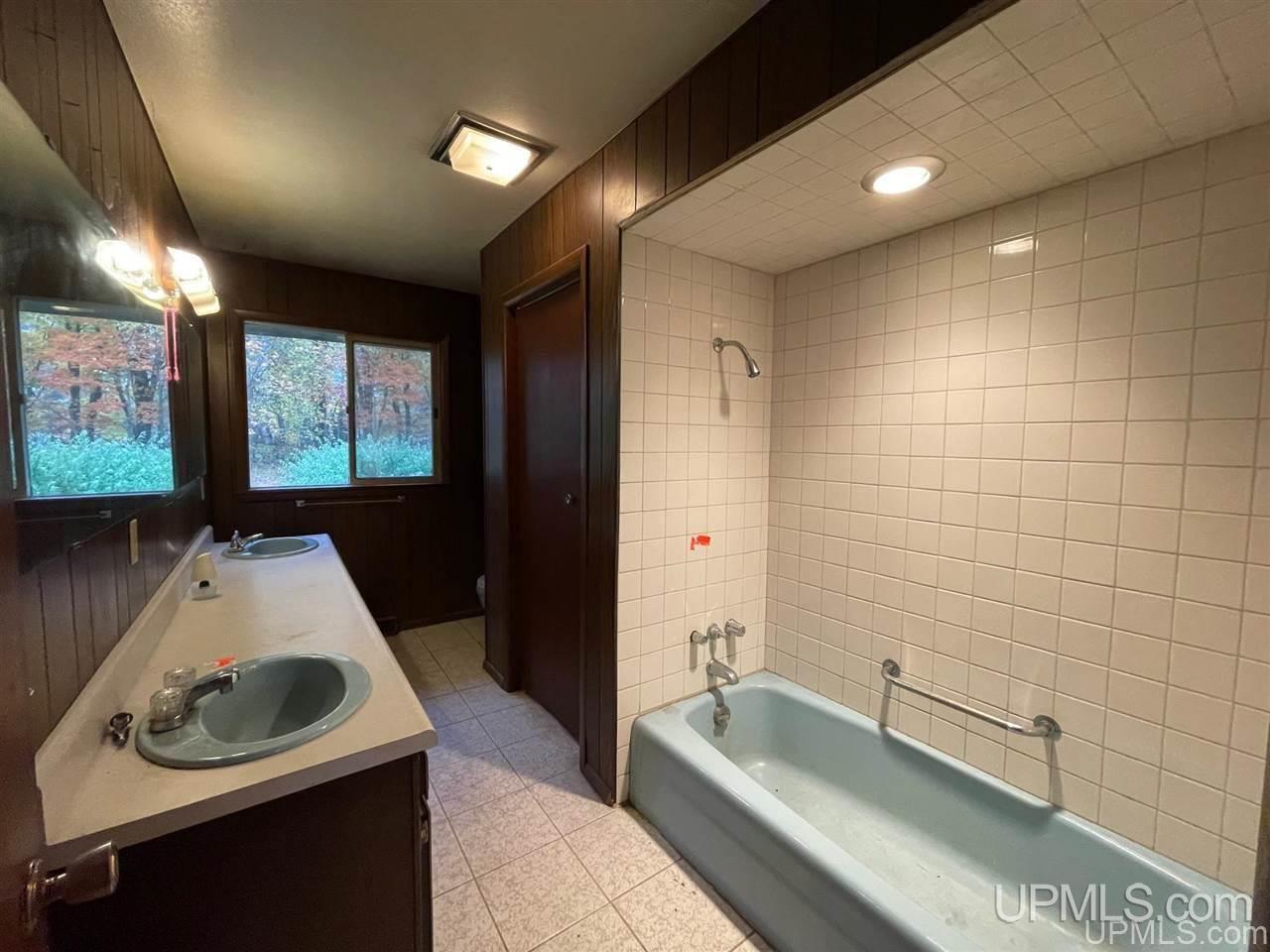 N9590 Pete's Road Felch, MI 49831 - Photo 11 of 43
