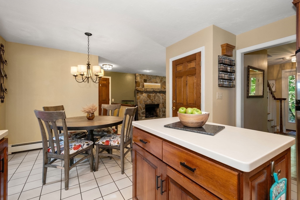 60 Allen Road Sturbridge, MA 01566 - Photo 12 of 34