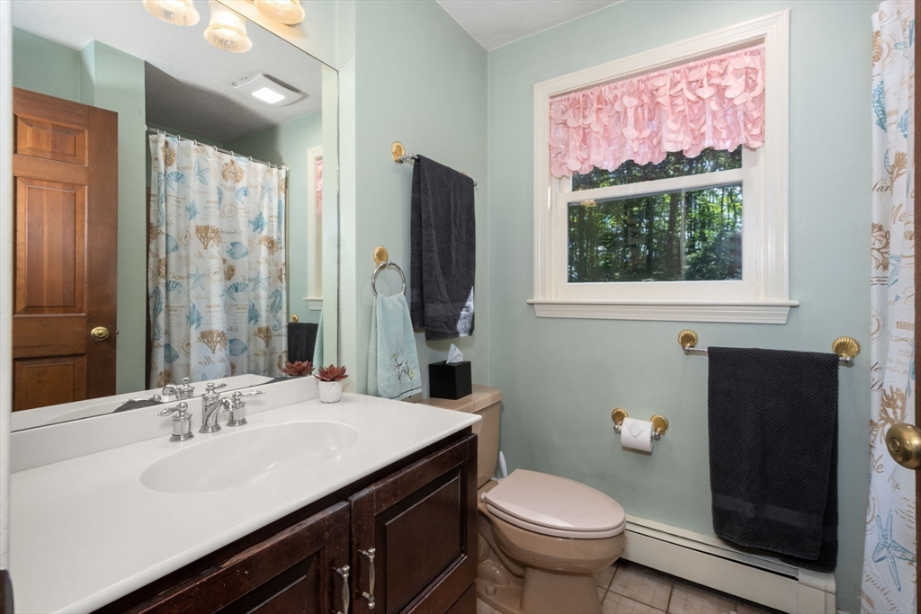 60 Allen Road Sturbridge, MA 01566 - Photo 25 of 34