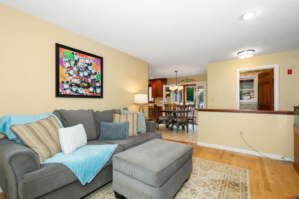 60 Allen Road Sturbridge, MA 01566 - Photo 8 of 34