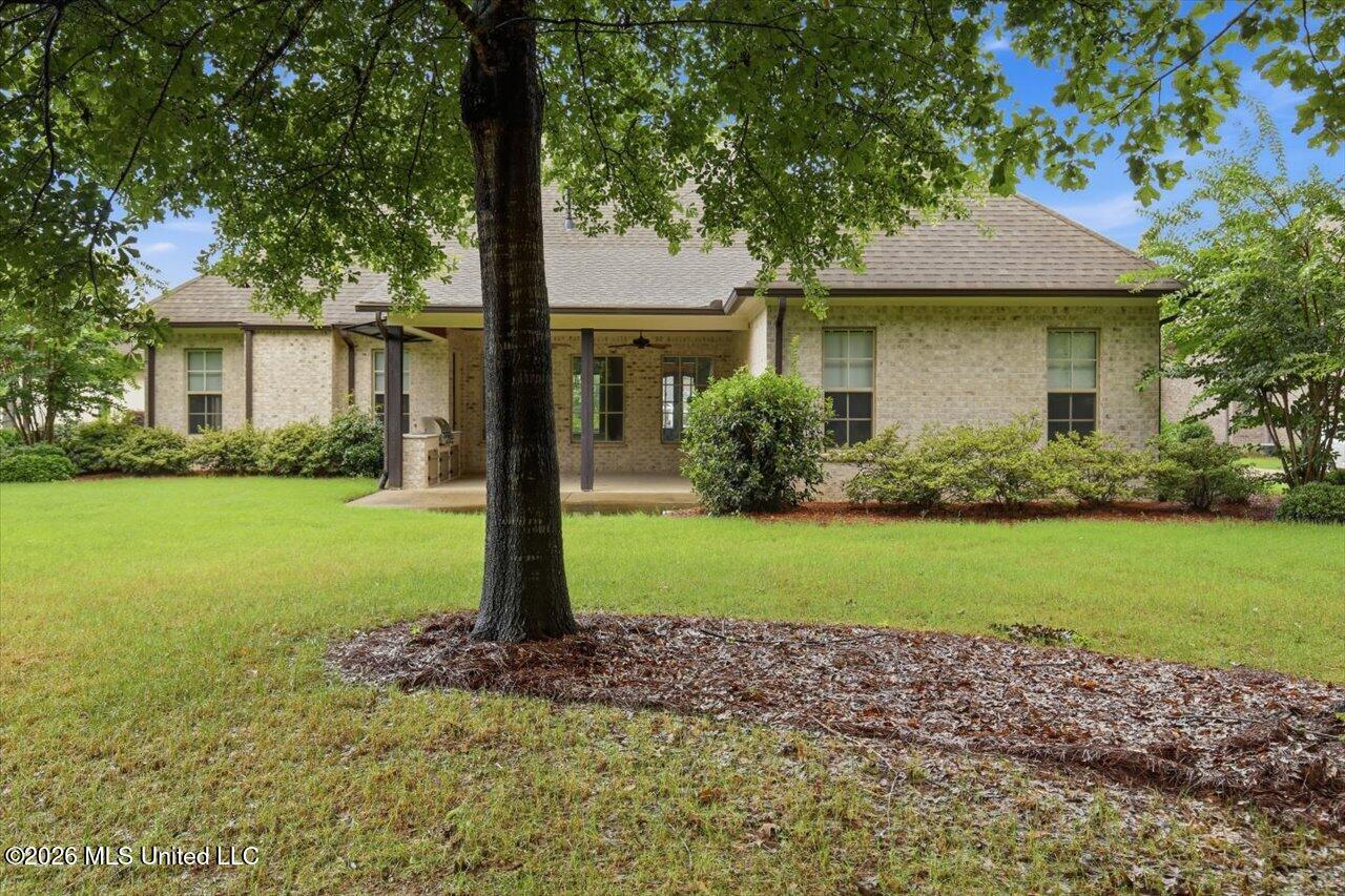 224 South Woodcreek Road Madison, MS 39110 - Photo 54 of 55 54-224 S Woodcreek Rd _ Hometoursms.com