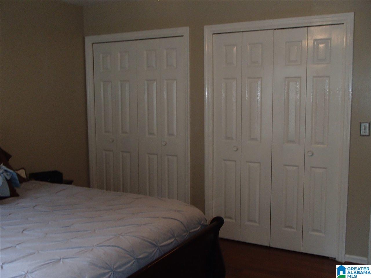 5947 Creekwood Road Birmingham, AL 35210 - Photo 17 of 34