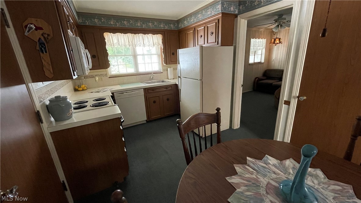 1307 Amherst Road Northeast Massillon, OH 44646 - Photo 8 of 24 Gallery Image 8