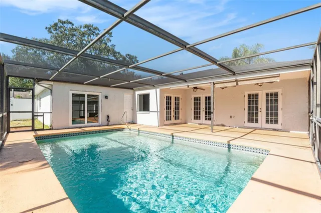 $575,000 | 2935 Atwood Drive, Clearwater, FL 33761