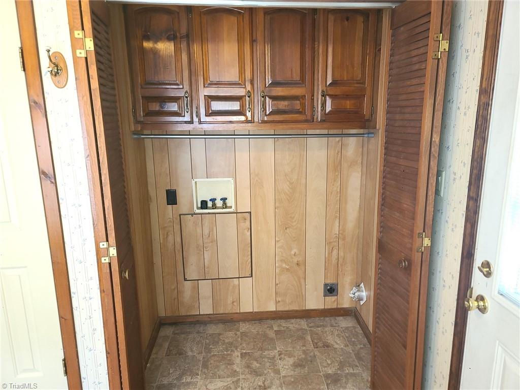 220 Joyner Circle Rural Hall, NC 27045 - Photo 18 of 29 Laundry closet