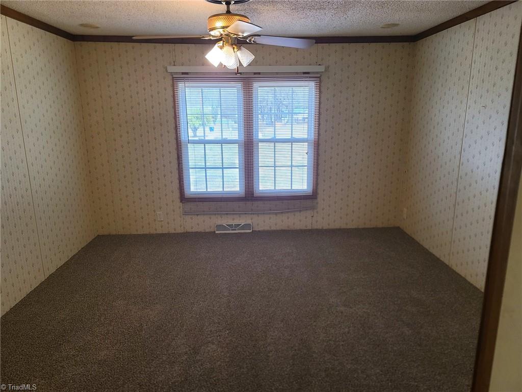 220 Joyner Circle Rural Hall, NC 27045 - Photo 8 of 29 Primary bedroom