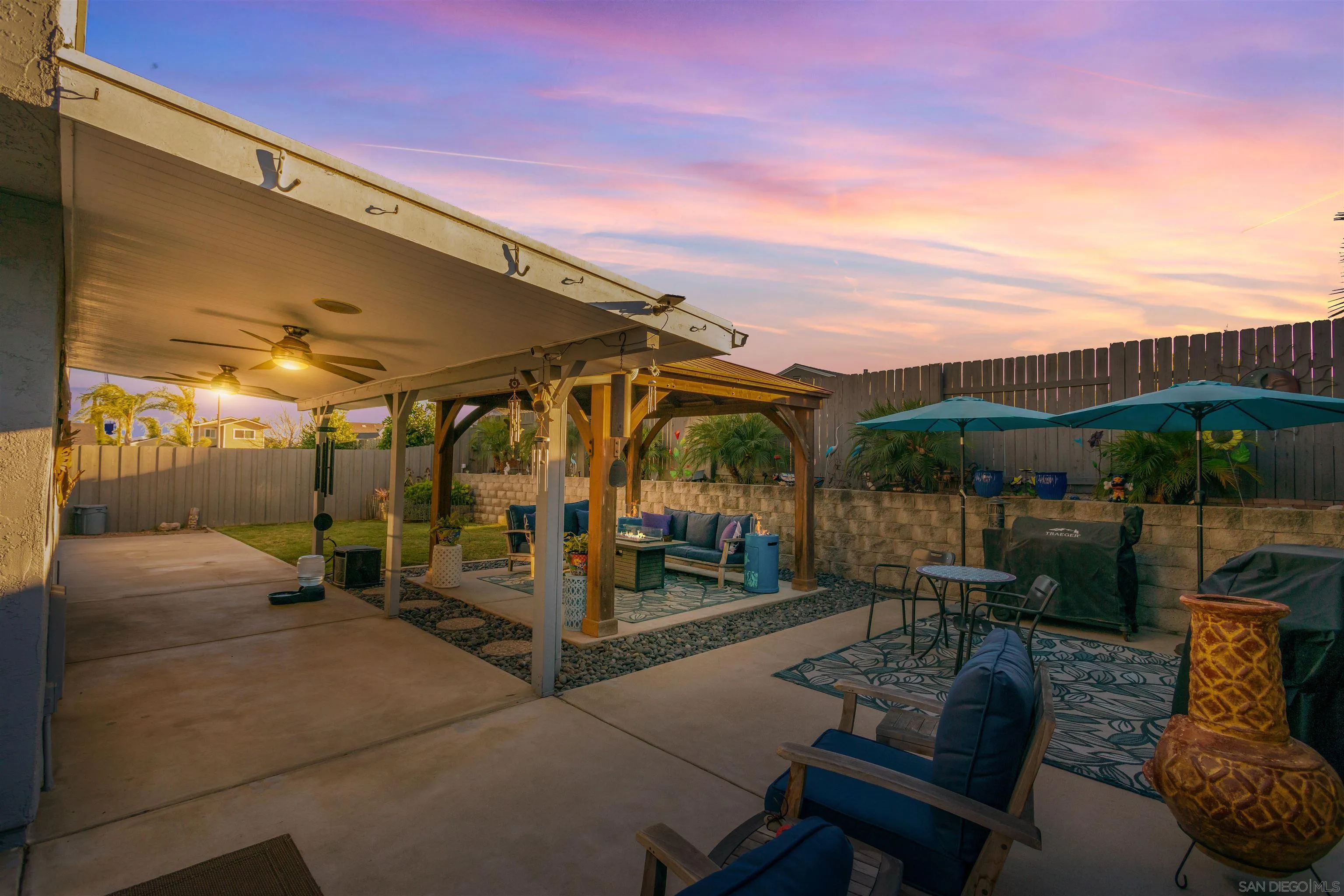 10014 Gem Tree Way Santee, CA 92071 - Photo 31 of 40