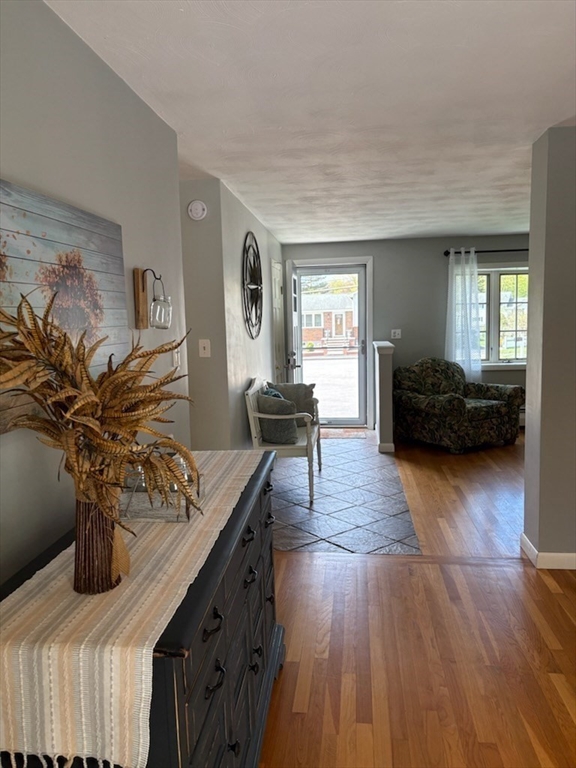 31 Columbus Road Woburn, MA 01801 - Photo 8 of 29