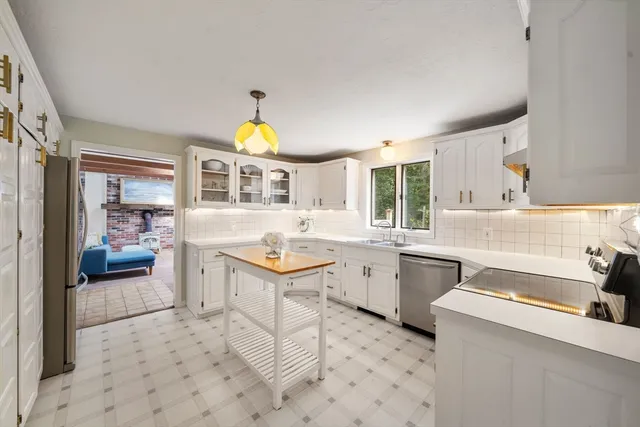 $750,000 | 5 Cardinal Road, Sandwich, MA 02563