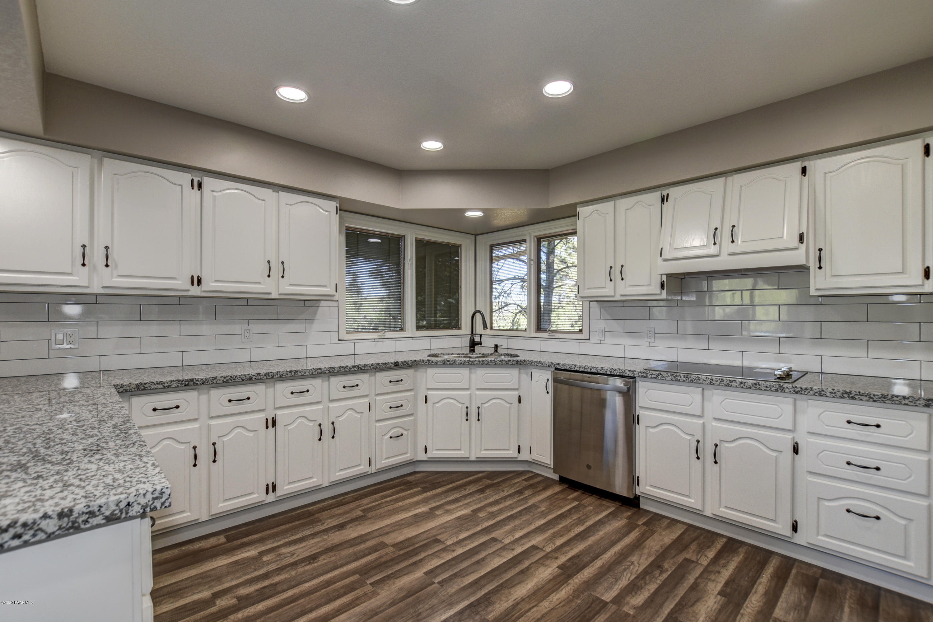 1190 Deerfield Road, Unit 2 Prescott, AZ 86303 - Photo 9 of 47 Kitchen 2