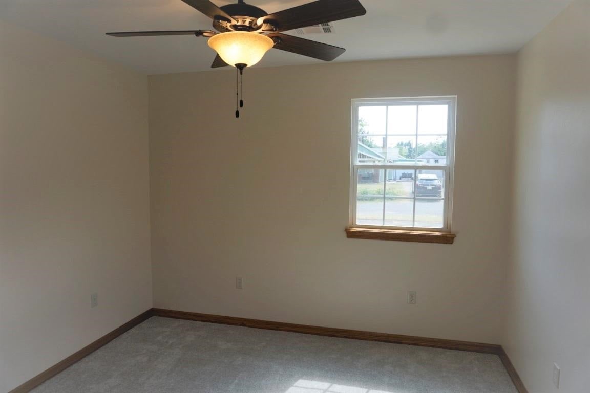 1115 Grove Street Perry, OK 73077 - Photo 16 of 36 Gallery Image 16