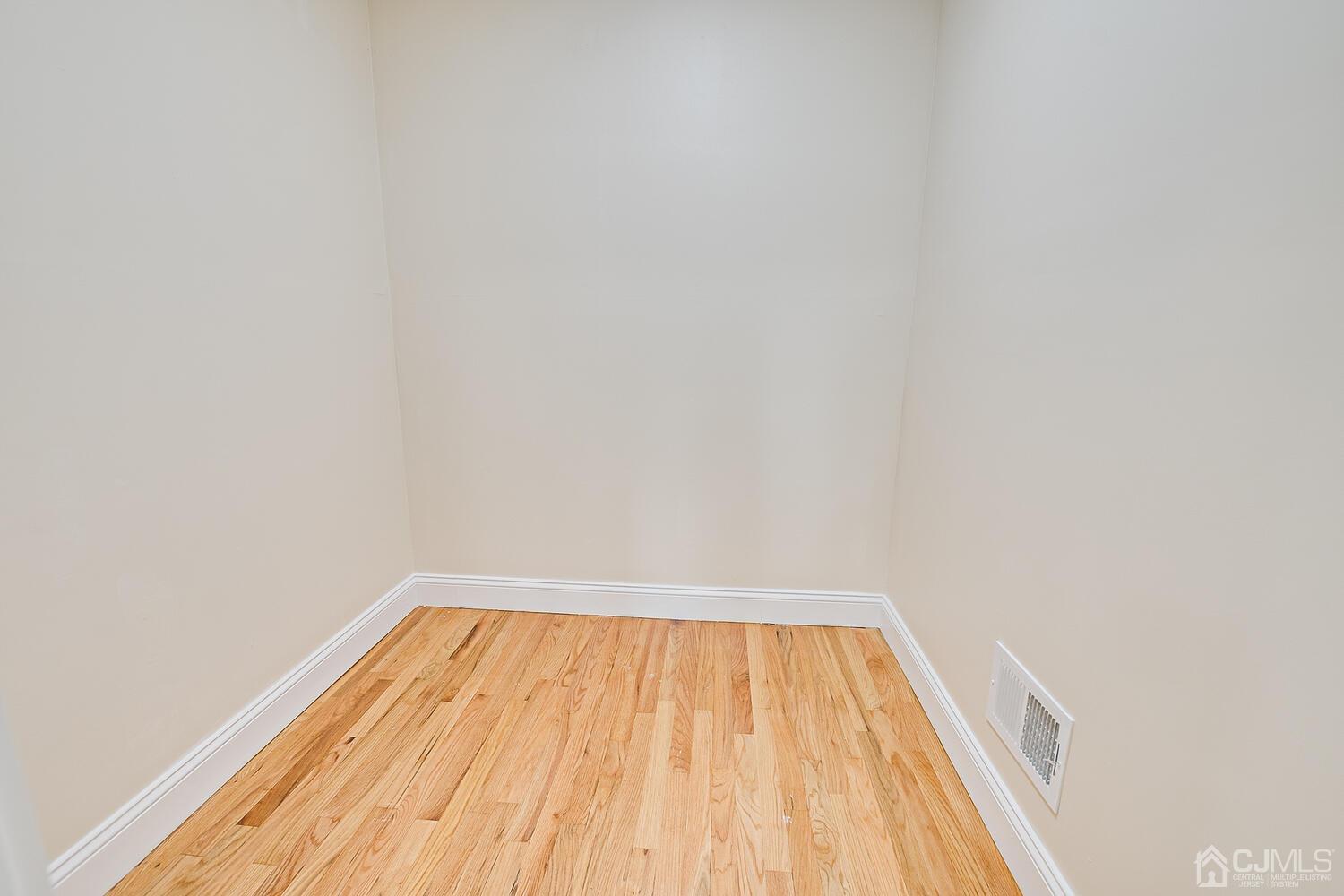 2 Devon Road Edison, NJ 08820 - Photo 49 of 69