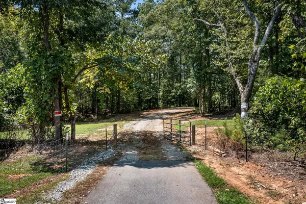 $1,085,000 | 7920 Abbeville Highway, Iva, SC 29655