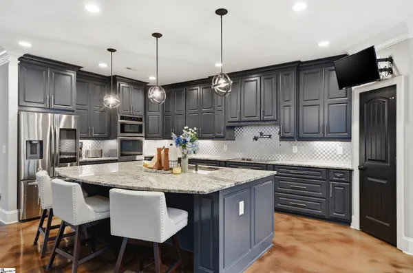$1,085,000 | 7920 Abbeville Highway, Iva, SC 29655
