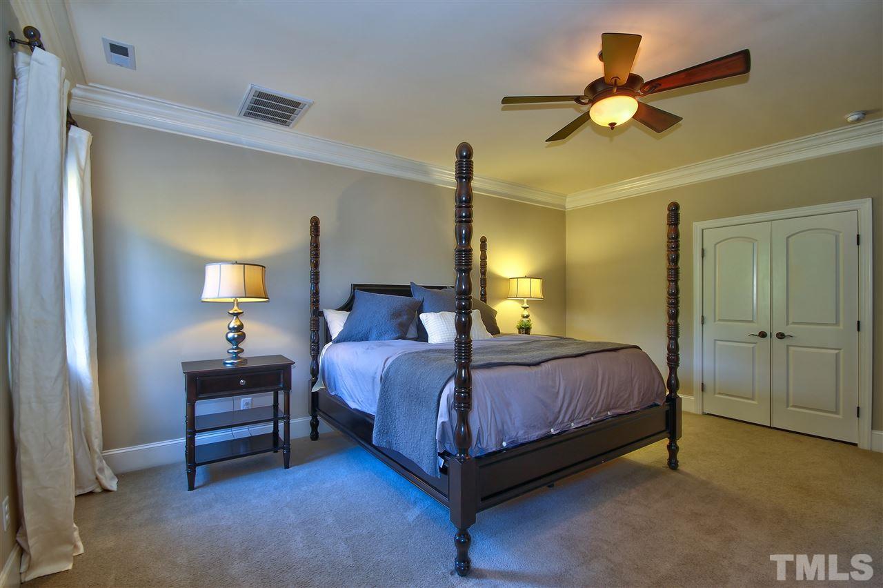 5035 Neiman Cove Raleigh, NC 27612 - Photo 16 of 30 Gallery Image 16