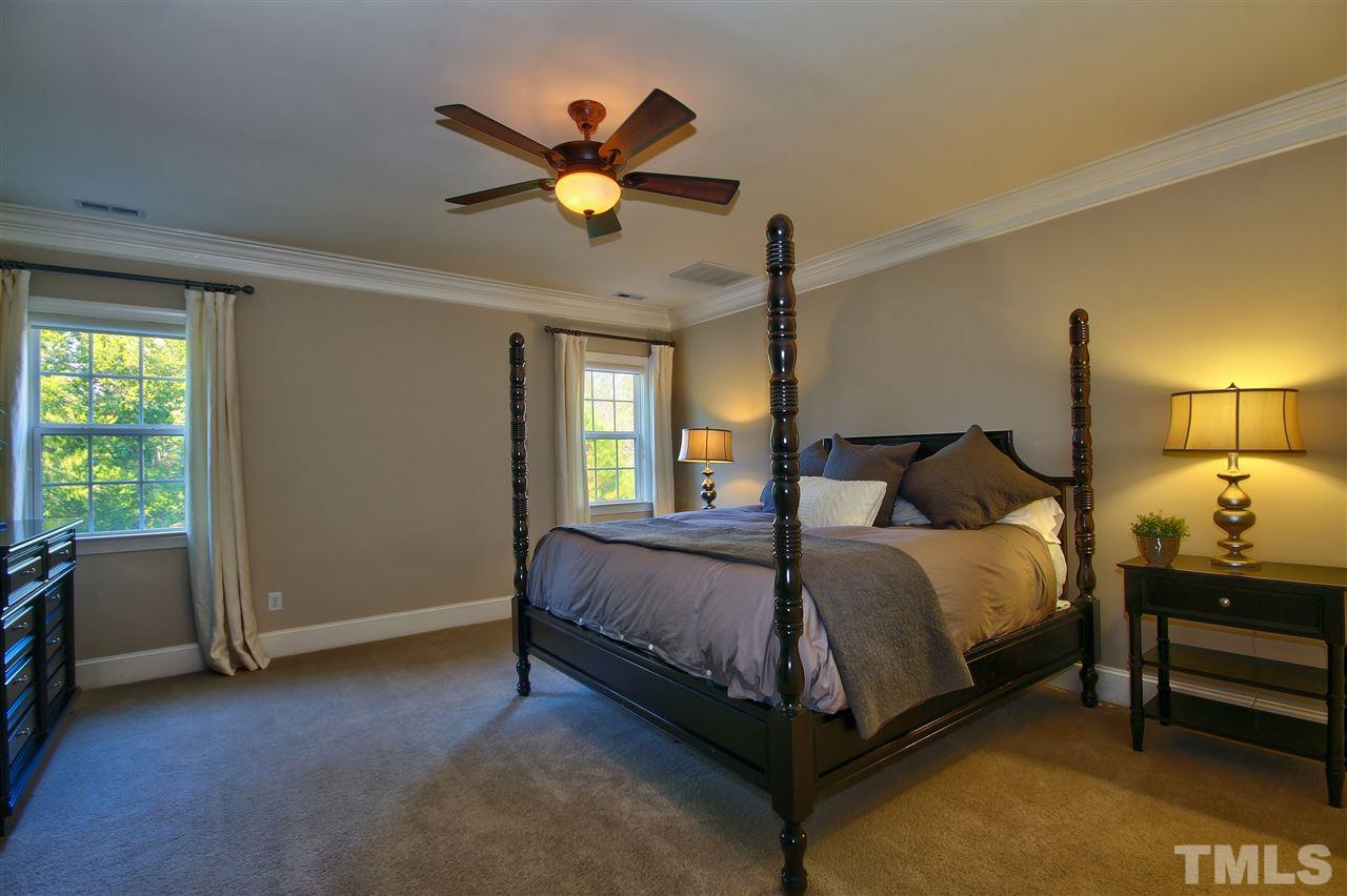 5035 Neiman Cove Raleigh, NC 27612 - Photo 17 of 30 Gallery Image 17