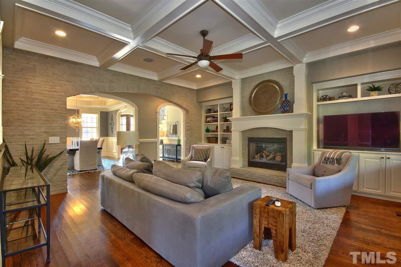 5035 Neiman Cove Raleigh, NC 27612 - Photo 8 of 30 Gallery Image 8