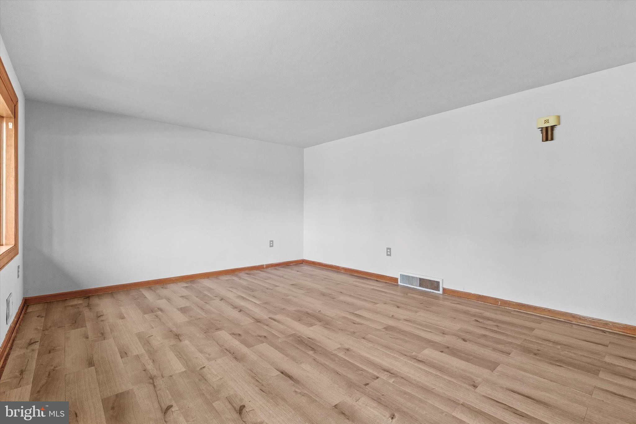 2300 Locust Road Dover, PA 17315 - Photo 11 of 40 Gallery Image 11