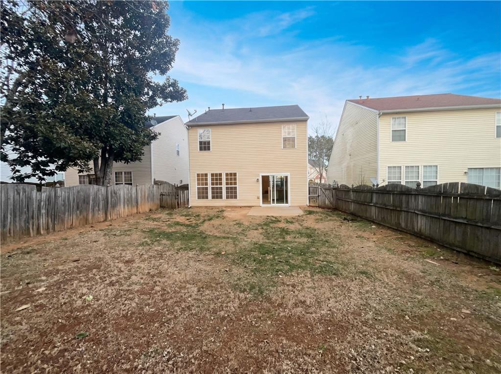 1639 Woodsford Road Kennesaw, GA 30152 - Photo 31 of 31 a view of a backyard