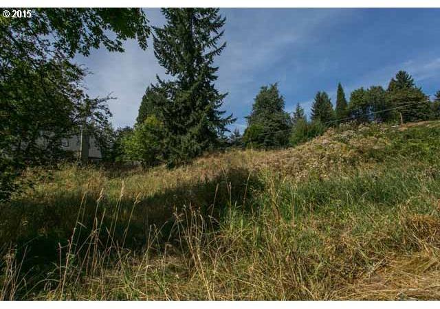 1726 Southwest Taylors Ferry Road Portland, OR 97219 - Photo 6 of 6 Gallery Image 6