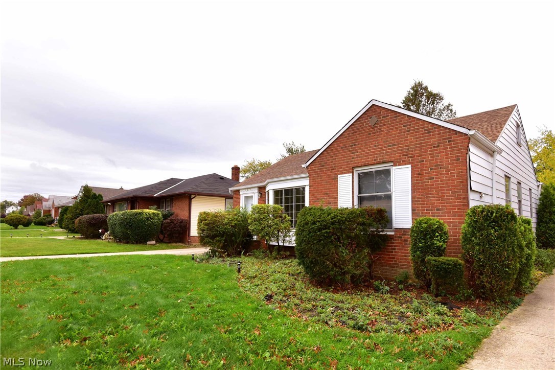 3874 Warrendale Road South Euclid, OH 44118 - Photo 1 of 31