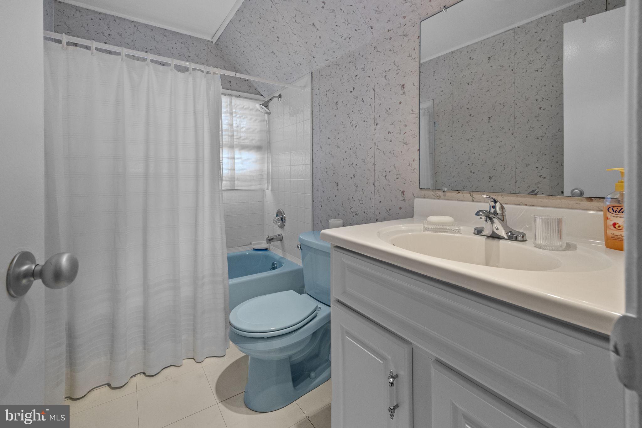 43 Harp Road Levittown, PA 19056 - Photo 18 of 23 Gallery Image 18